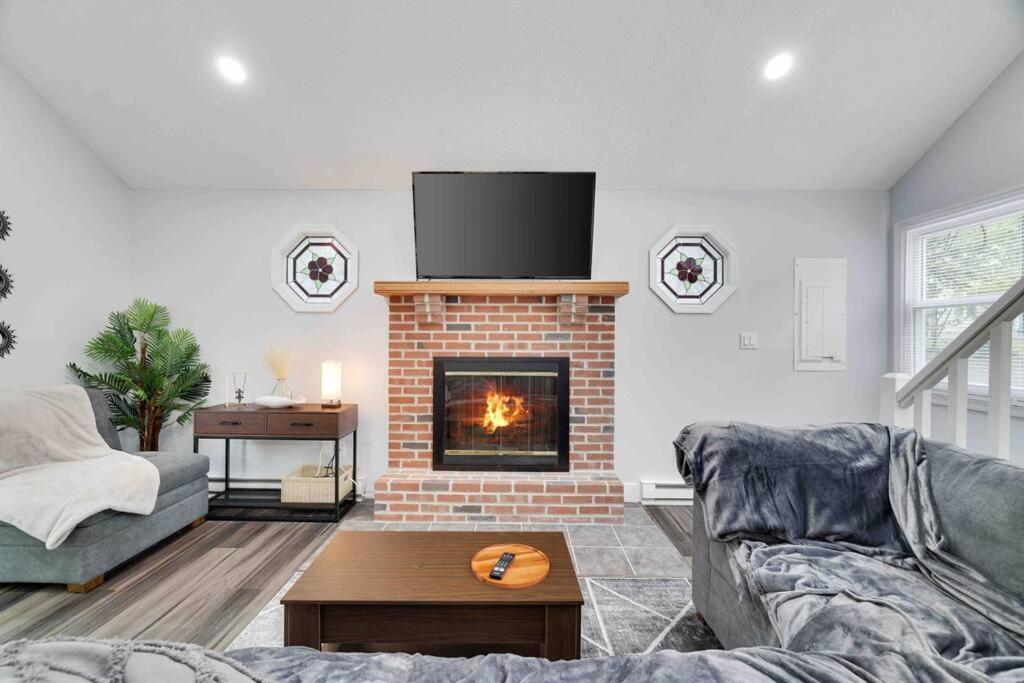 Cozy, Spacious House *New*Inthecommunity+Fire Pit Tobyhanna Exterior photo